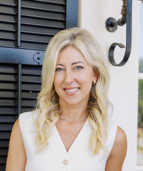 Danielle Strock, Real Estate Advisor